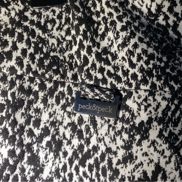 Peck & Peck Women’s Size 10 Black & White Snakeskin Straight‎ Pants High Rise - Picture 3 of 7